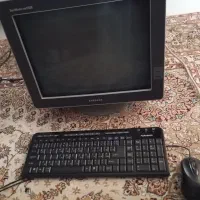 مانیتور و موس و کیبرد