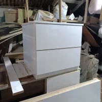 باکس و شلف و پاتختی