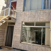 رهن و اجاره طبقه دوم یک منزل مسکونی،ویلایی