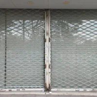 کرکره زنبوری بسیارسالم قیمت توافقی۴ارتفاع۳/۱۰عرض