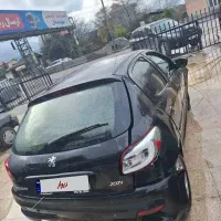 فروش خودروی تصادفی