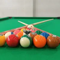 فروش بیلیارد به علت تغییر شغل|ورزشهای توپی|لاهیجان, شیشه گران|دیوار