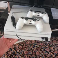 پلی استیشن ۴ pro کپی خور ورژن ۱۱ دو دسته اصلی خاص