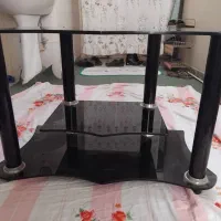 میز تلویزیون شیشه ای