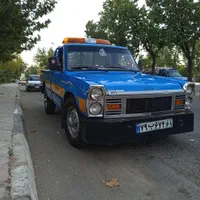 یدک کش امدادخودرو خودرو بر جرثقیل