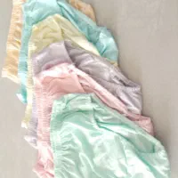 لباس زیر|لباس|محلات, |دیوار