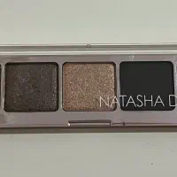پالت سایه Natasha Denona