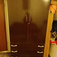 کمد لباسی در حد نو