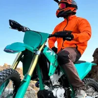 پارتنر موتور سواری و کراس، تریل