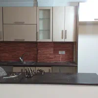 75-متر-دو-خواب-طبقه-روی-همکف-با-پارکینگ