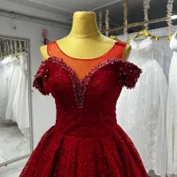 لباس عروس قرمز