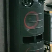 پارتی باکس هیسکا مدل 1002