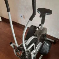 دوچرخه ثابت و اسکی فضایی