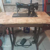 یک‌دستگاه‌چرخ‌خیاطی‌سینگر‌