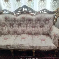 مبل سلطنتی