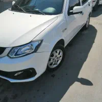 ساینا اس مدل ۴۰۴