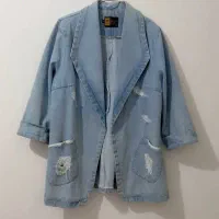 تعدادی مانتو در حد نو