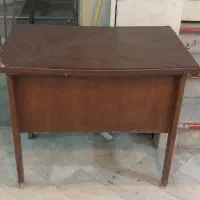 میز کامپیوتر چوبی