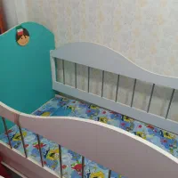 تخت خواب با تشک|تخت و صندلی بچه|رشت, باهنر|دیوار