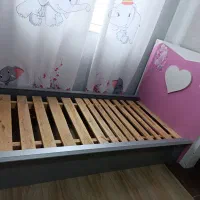 تخت تک نفره