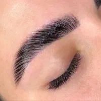 خدمات اکستنشن مژه