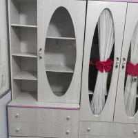 کمد لباس و ویترین