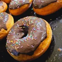 نیروی کار نان فانتزی فروشنده و بسته بند