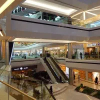 مغازه ۹۰متر همکف ۹۰ متر زیر زمین سرامیک تمیز