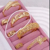 دستبند وانگشتر رنگ ثابت