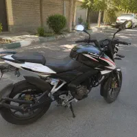 ان اس 200