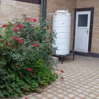 ساختمان-ویلایی-حیاط-دار