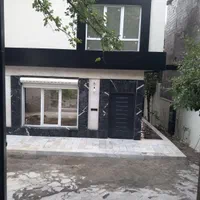 فروش خانه ویلایی۳۰۰متری  ۱۱۰ متری ۲ خوابه در امامه