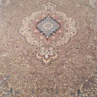 یک تخته فرش ۹ متری گردویی
