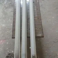 لامپ مهتابی تک