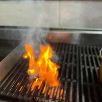 آشپز فست فود، صندوقدار پیک موتوری|استخدام خدمات فروشگاه و رستوران|کاشان, راوند|دیوار