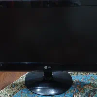 مانیتور LG Flatron 18.5 اینچ + کیبورد و موس