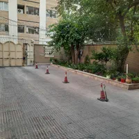 آپارتمان (چهار راه استقلال) سند شش دانگ  (غرق نور)|فروش آپارتمان|تهران, لویزان|دیوار
