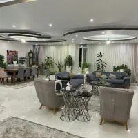 ۲۰۰متر فول امکانات تک واحد غرق نور