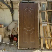 درب سرویس با چهارچوب ودستگیره