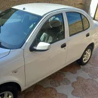 فروشی ساینا ۴۰۰