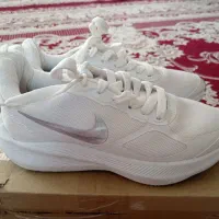 کفش اسپورت زنانه