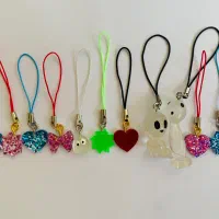 انواع گردنبندعکس،ماه شبتاب،جاکلیدی و اویز موبایل