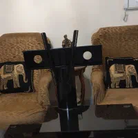 میز تلویزیون شیشه ای ترک