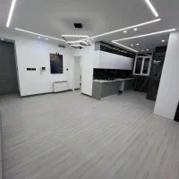 ۷۰ متری / طبقه ۴ با آسانسور / پارکینگ سندی