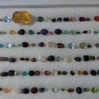 یاقوت زمرد تورمالین فیروزه شجر و انواع جواهرات