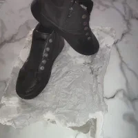 نیم بوت تمیز