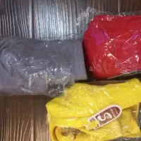 لباس خواب|لباس|مشهد, کوشش|دیوار