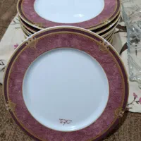 تعدادی بشقاب ملاین درحد نو دونه ای پنجاه