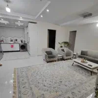 ۹۲متر ۲خوابه.ط سوم.خ استخر.خ رجایی سازمان گوشت