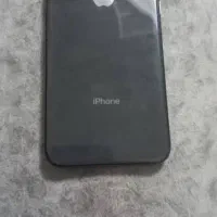 ایفون ۸ ۶۴ گیگ کاملا سالم